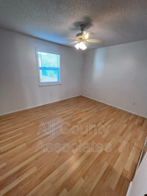 Foto del edificio - 6431 Drexel Dr