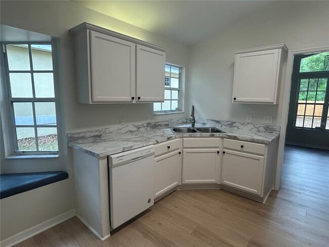 Foto del edificio - 12244 NW 10th Pl