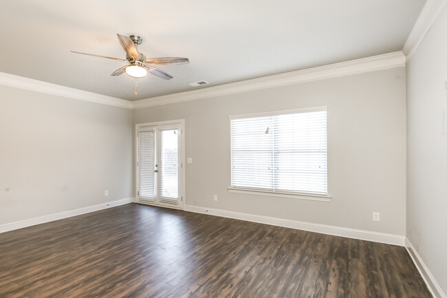 Building Photo - 208 Riley Circle, Dawsonville, GA