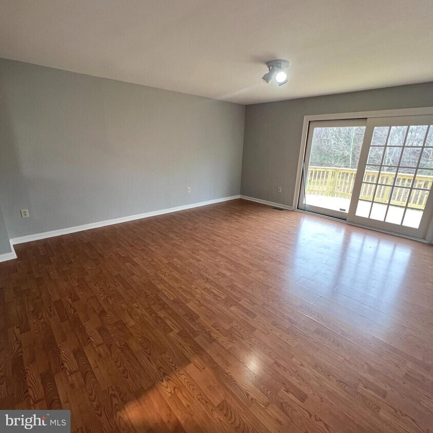 14608 Woonsockett Dr, Silver Spring, MD 20905 Townhome Rentals in