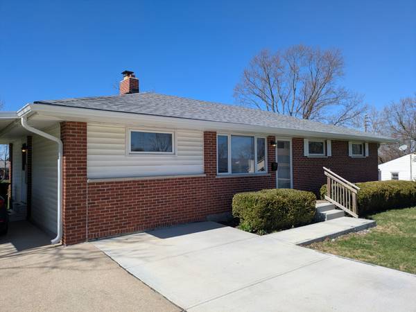 Foto del edificio - 11099 Woodward Ln