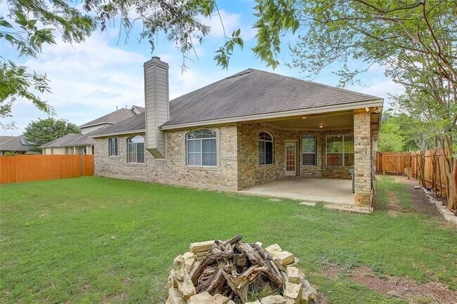 Foto del edificio - 2920 Balfour Falls Ln