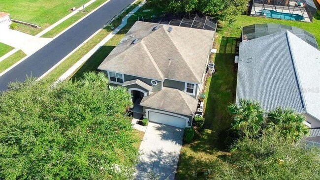 Foto del edificio - 8500 Palm Harbor Dr