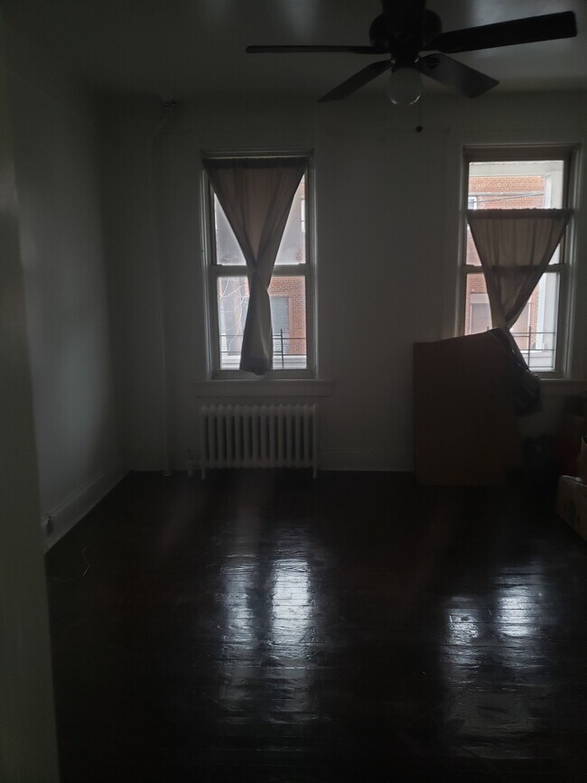 Foto del edificio - 34 Grove St