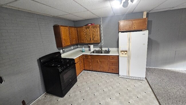 Building Photo - 361 Fort St