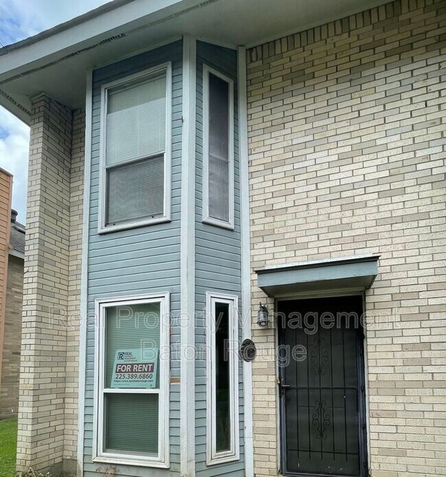 Building Photo - 1789 Boulevard De Province