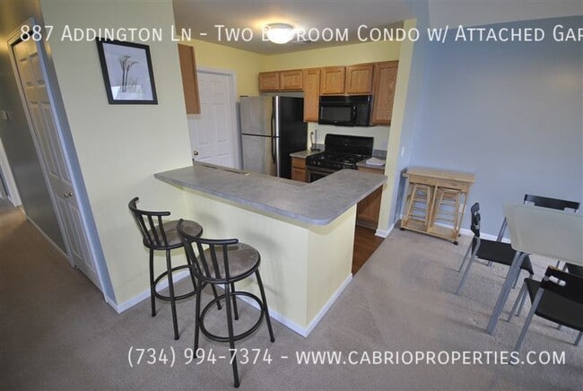 Building Photo - 887 Addington Ln