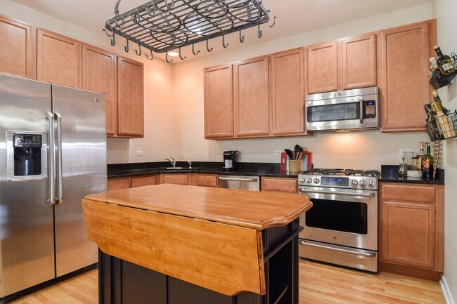 Foto del edificio - 547 Bobby Ann Ct