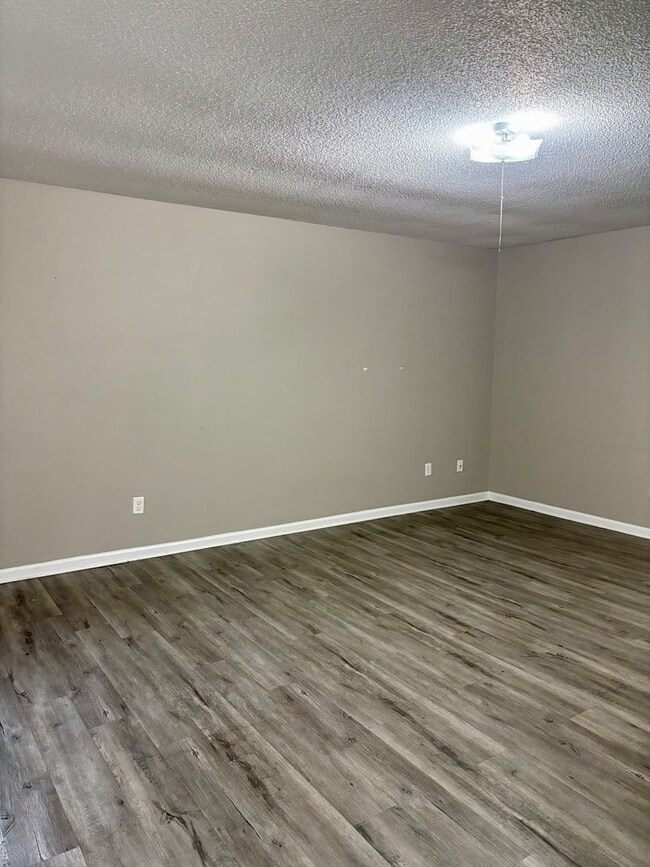 Photo - 426-428 Sioux Trail Apartment