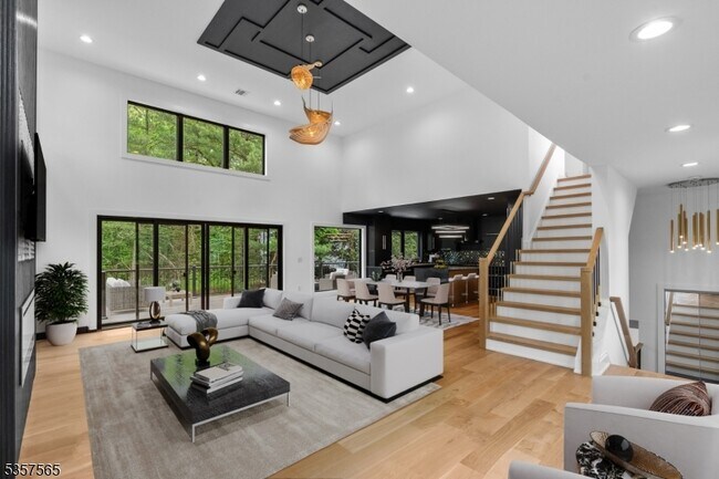 Foto del edificio - 148 Great Hills Rd