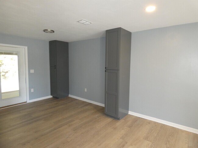 Foto del edificio - 1405 S Jefferson St