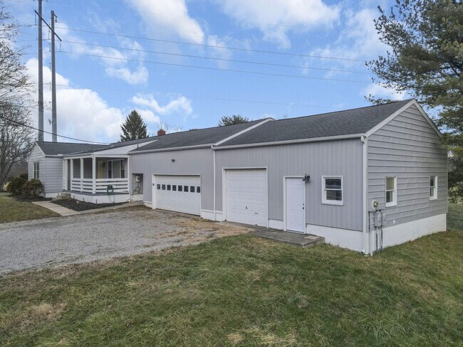 Building Photo - 4260 Sitterley Rd NW