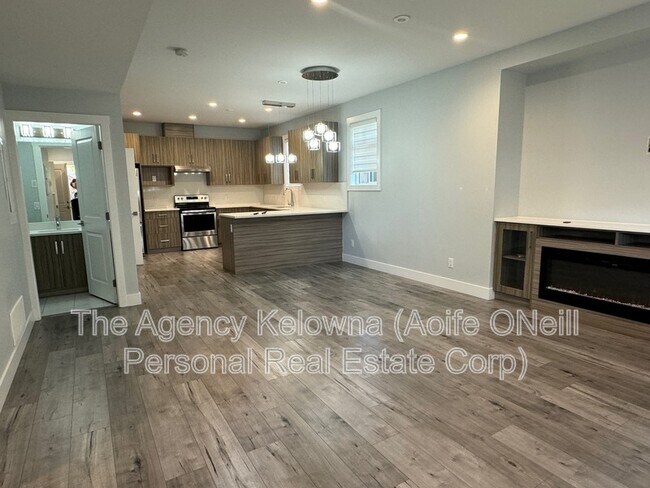 Photo du bâtiment - 831 Wilson Ave