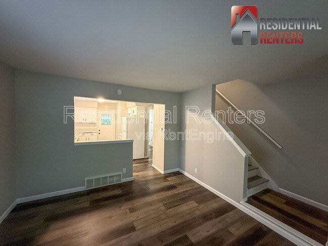 Building Photo - 5826 N 117th St