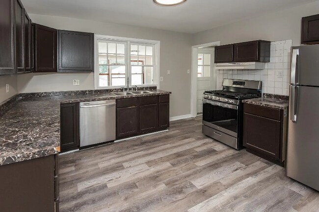 Foto del edificio - 10116 St Katherine Ln