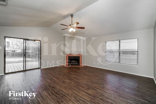 Building Photo - 7915 Millers Trail