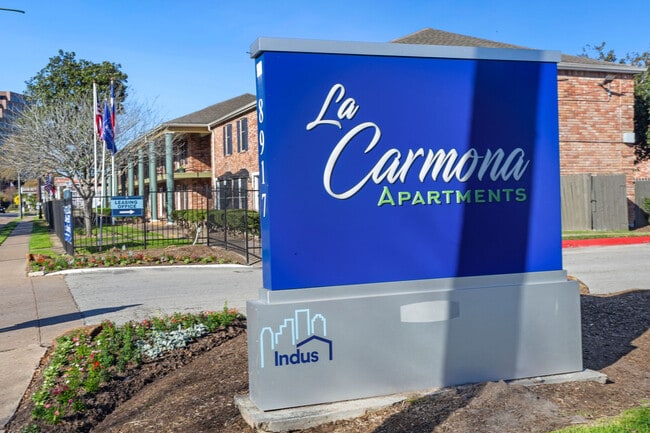 Foto del edificio - La Carmona