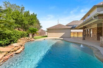 Building Photo - 2806 Shadow Canyon Ln