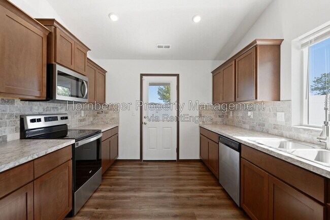 Foto del edificio - 10326 W Salmonberry