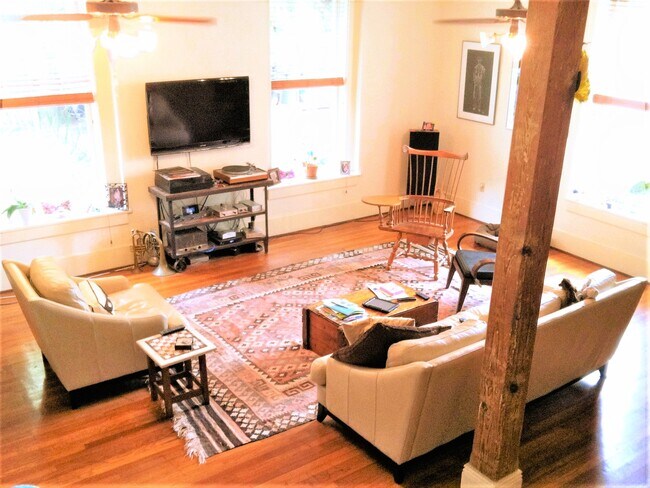 Photo - 7728 Zimpel St Townhome