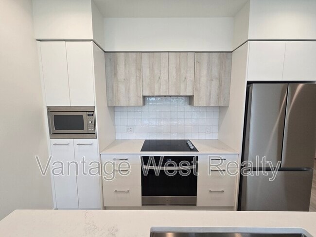 Building Photo - 3699-3699 Capozzi Rd