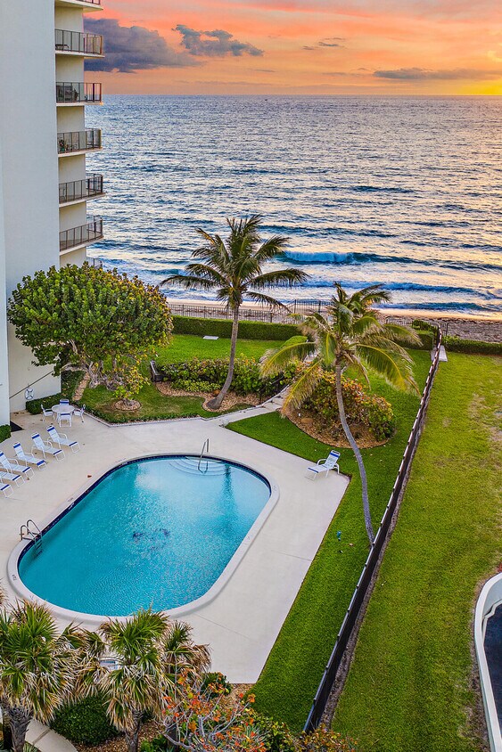Primary Photo - 5420 N Ocean Dr