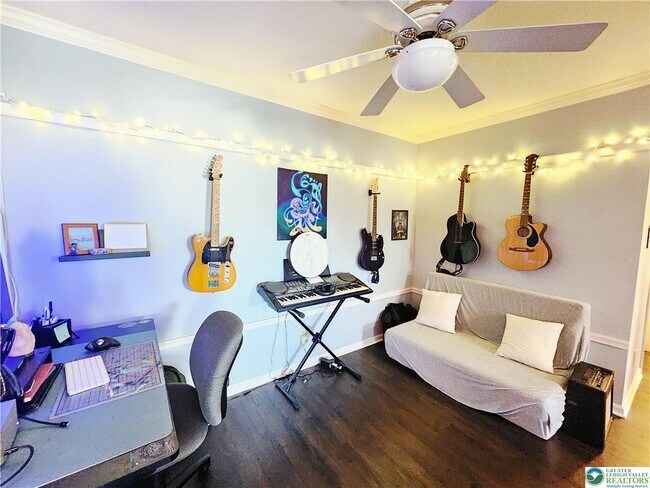 Foto del edificio - 897 Cold Spring Rd