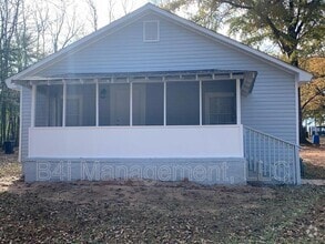 Building Photo - 718 E Central Ave