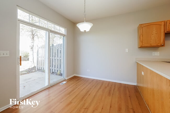 Building Photo - 3833 Pathfinder Ct