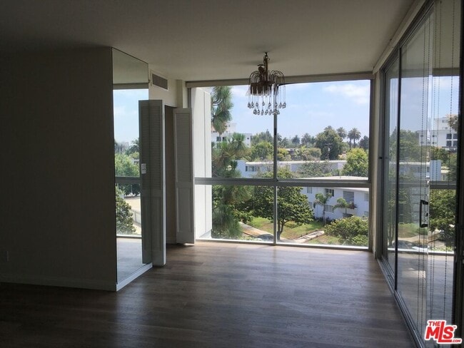 Building Photo - 201 Ocean Ave