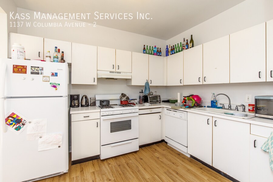 Foto principal - 1137 W Columbia Ave