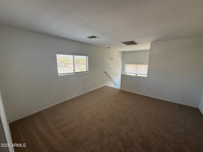 Building Photo - 1164 S Maverick Ct