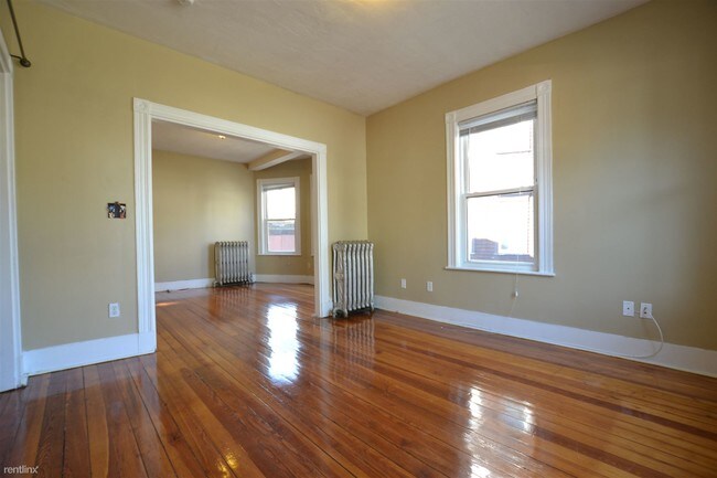 Building Photo - 6 br, 2 bath  - 12 Haskell St # 1EK