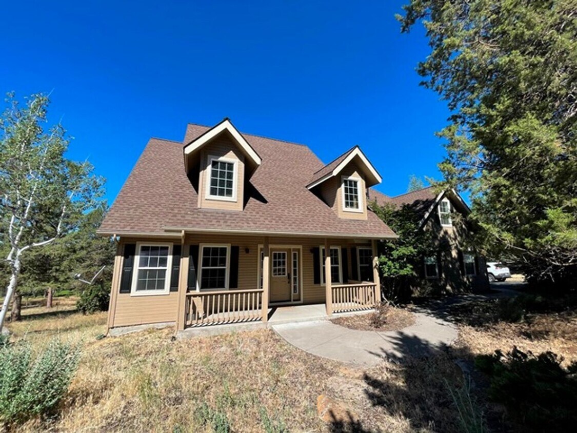 Foto principal - Large home in the Running Y