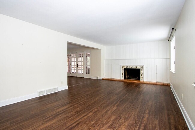 Foto del edificio - Two bedroom single-family home