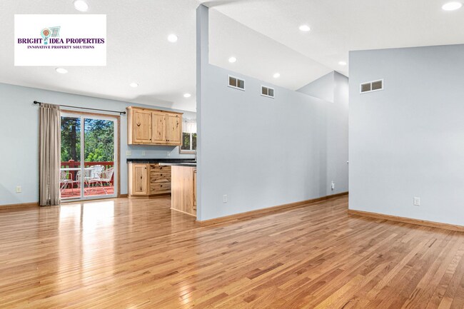 Foto del edificio - 16460 Duluth Ave SE