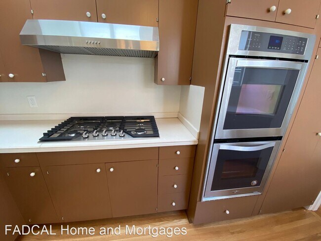 Foto del edificio - 3 br, 2.5 bath House - 2074 18th Avenue