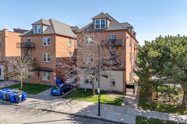 Building Photo - 359 Busti Ave