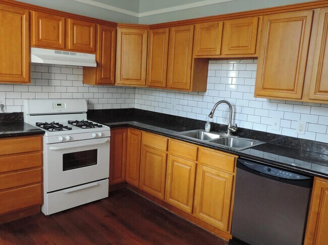 Foto del edificio - 3501 Annunciation St