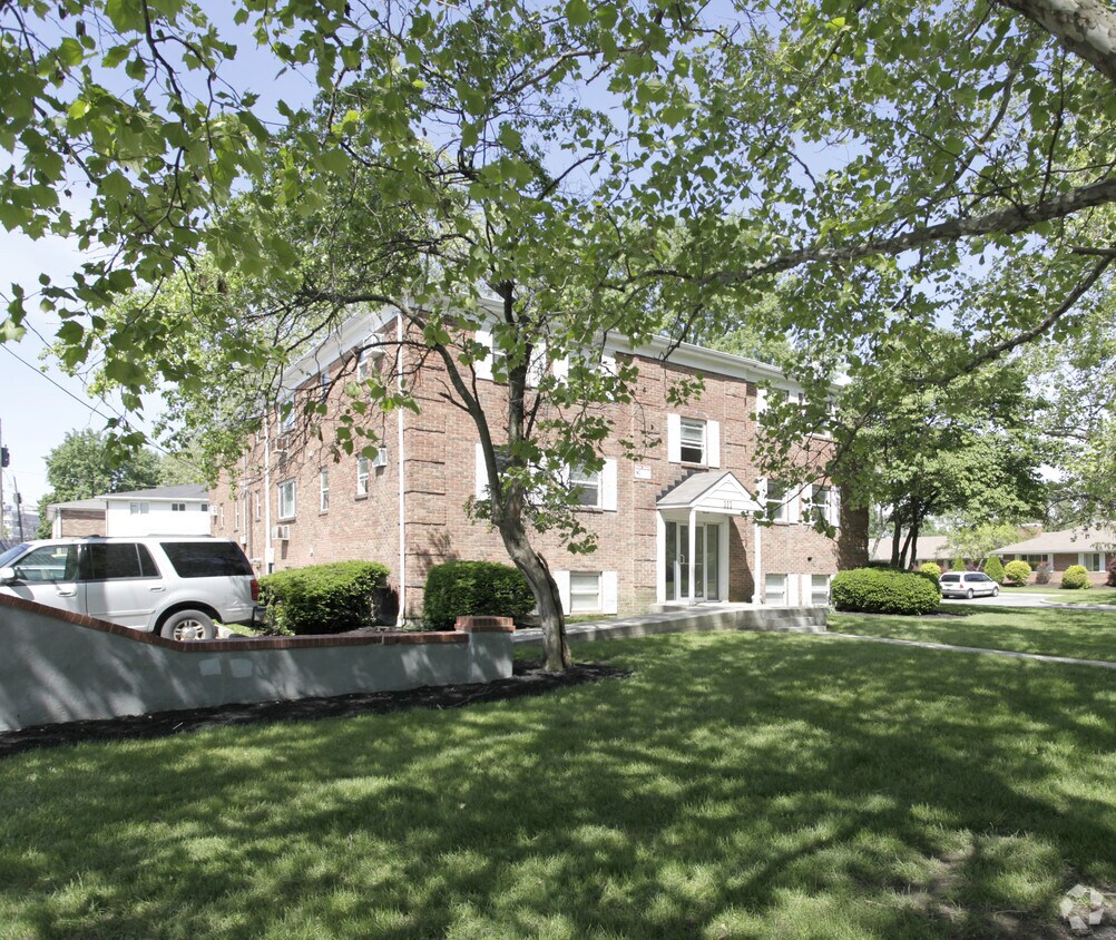 Foto del edificio - 111 Schoolhouse Ln