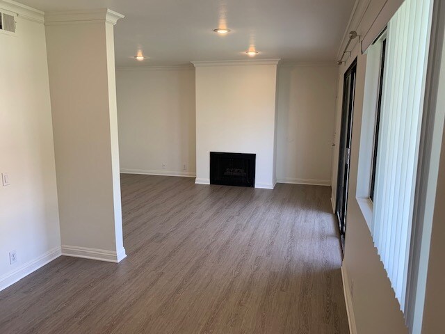 Foto del edificio - 19172 Shoreline Ln