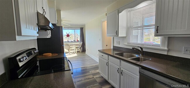 Foto del edificio - 7975 NY-52