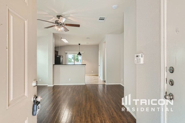 Building Photo - 2128 Conner Dr