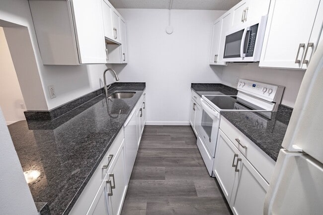 Foto del edificio - 100 High St