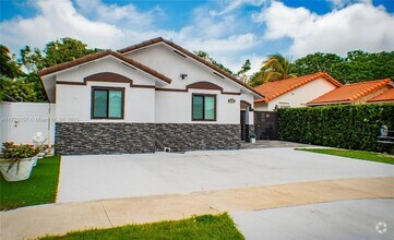 Building Photo - 17772 SW 146th Ct