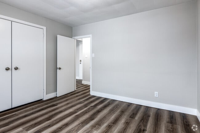 1BR, 1BA - 575SF - Bedroom - 364 Grey Street