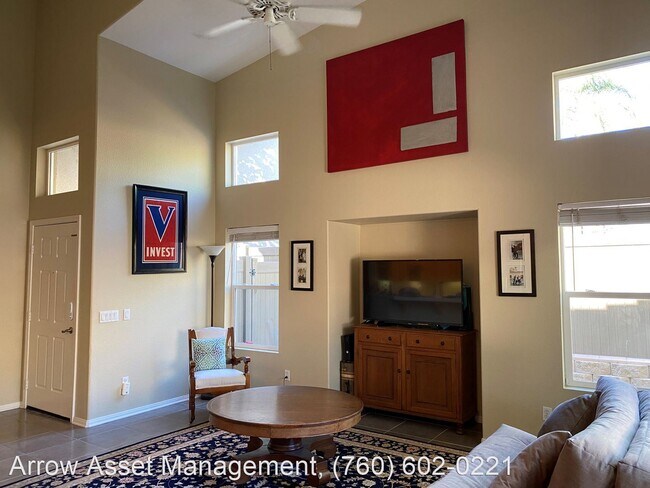 Building Photo - 4 br, 3 bath House - 1885 Day Star Ct.