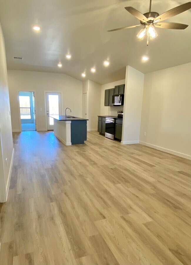 Foto del edificio - 2902 Farmhouse Ave