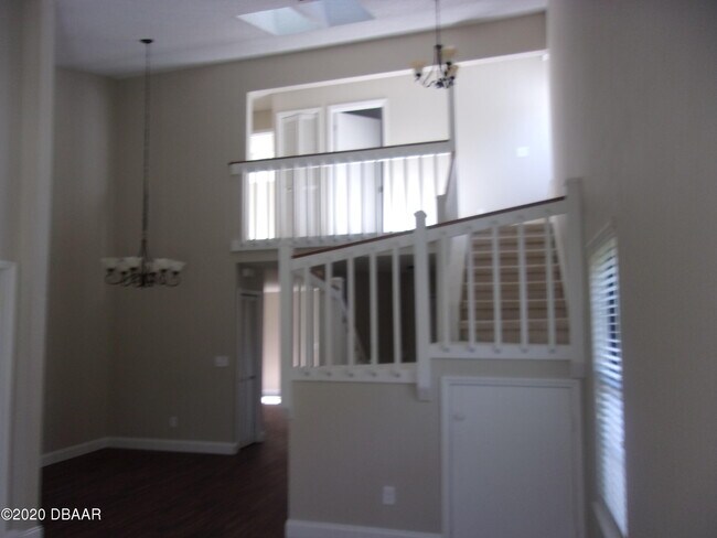 Building Photo - 128 Gray Dove Ct