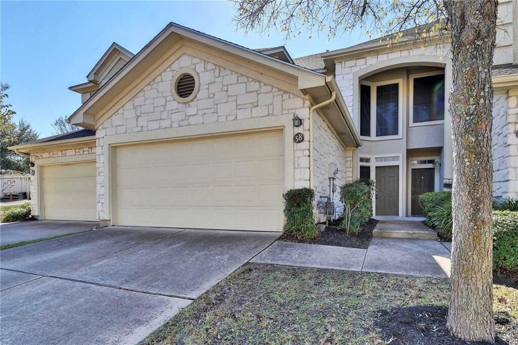 Primary Photo - 3300 Forest Creek Dr